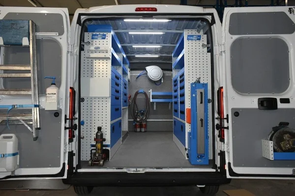 mobile-werkstatt-im-fiat-ducato_8484
